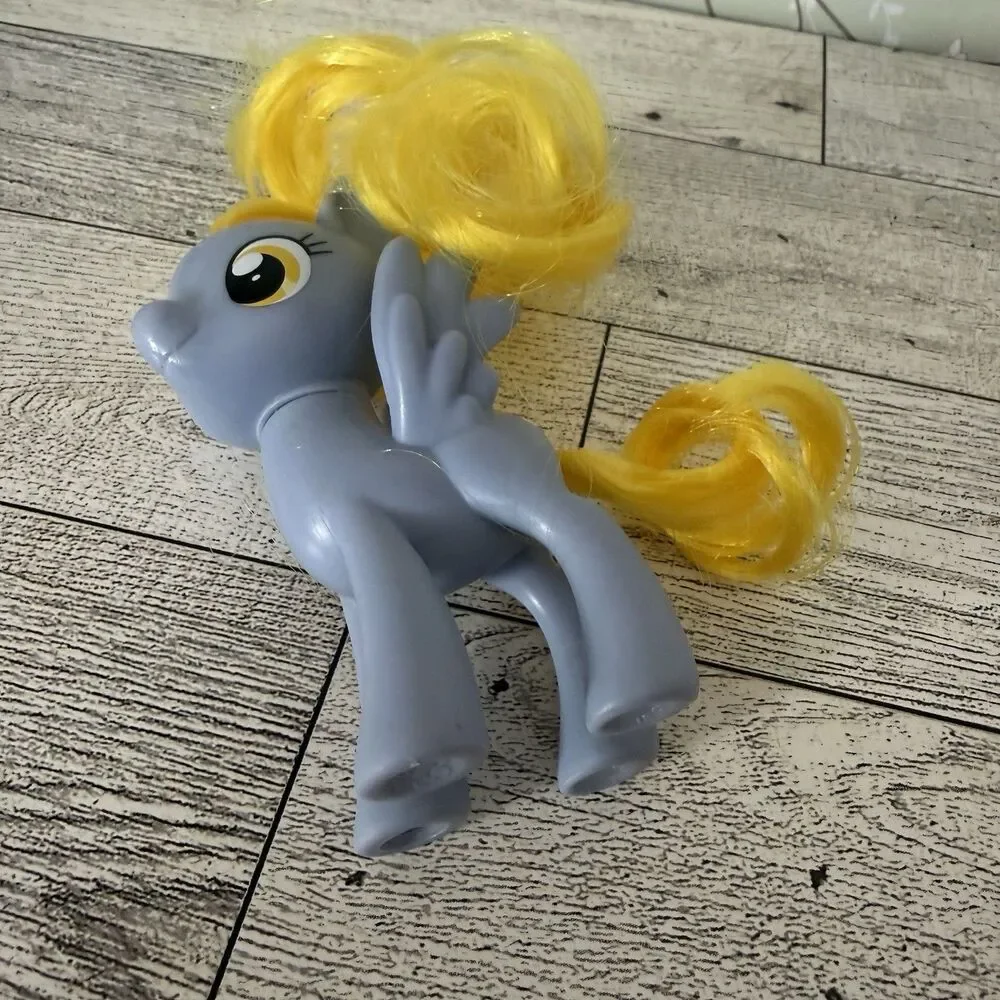 My Little Pony Derpy Hooves Muffin Brushable 3” G4 Pegasus Figure 2016 Rare!!